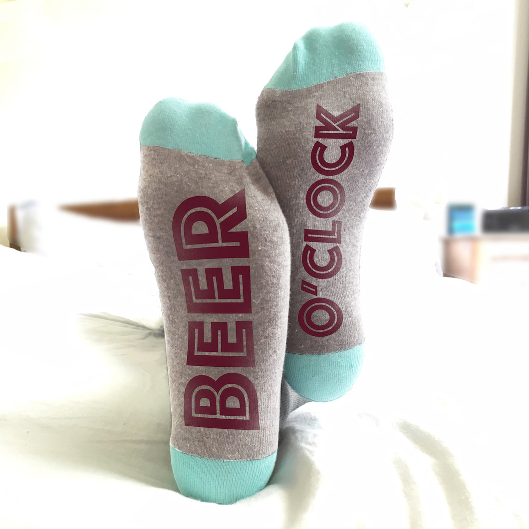 Beer O'clock Feet Up socks