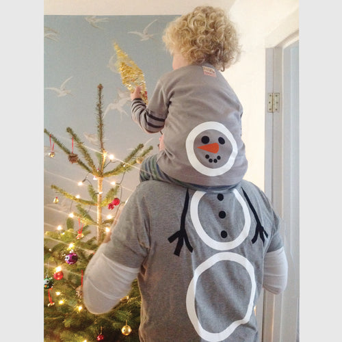 Piggy Back t shirt Twinset for mum or dad and child  - Snowman